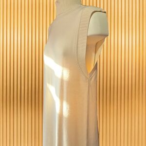 Dynamite Sweater Dress - Size‎ XS